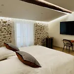 Le Palais Aubernon Appartement *