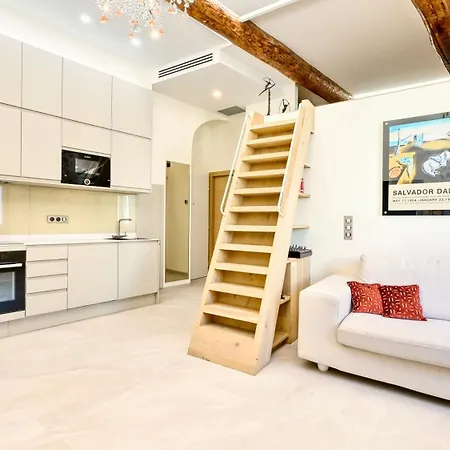 Le Palais Aubernon Apartment