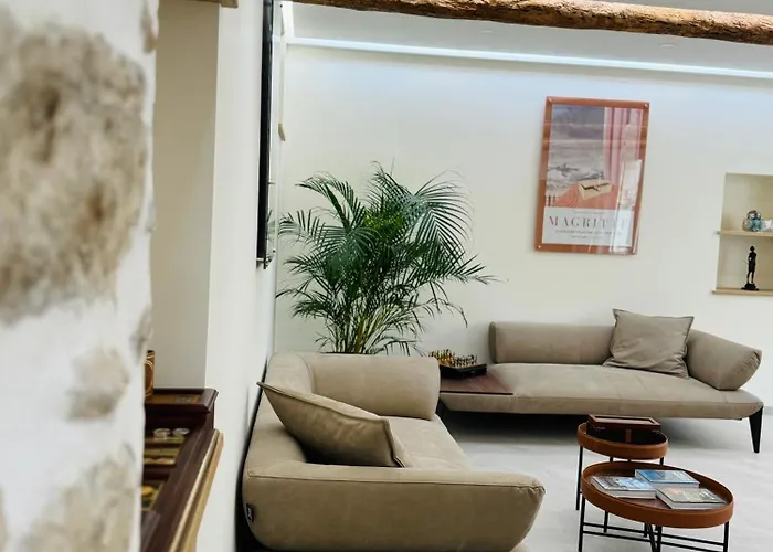 Le Palais Aubernon Apartment *