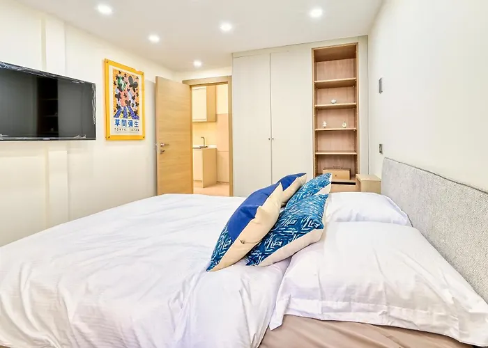 Le Palais Aubernon Apartment *