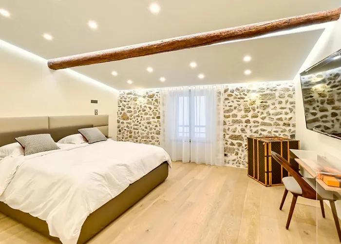 Le Palais Aubernon Apartment Antibes