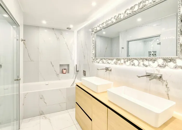 公寓 Le Palais Aubernon 昂蒂布