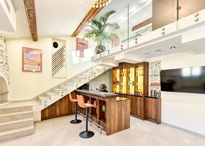 Apartment Le Palais Aubernon *